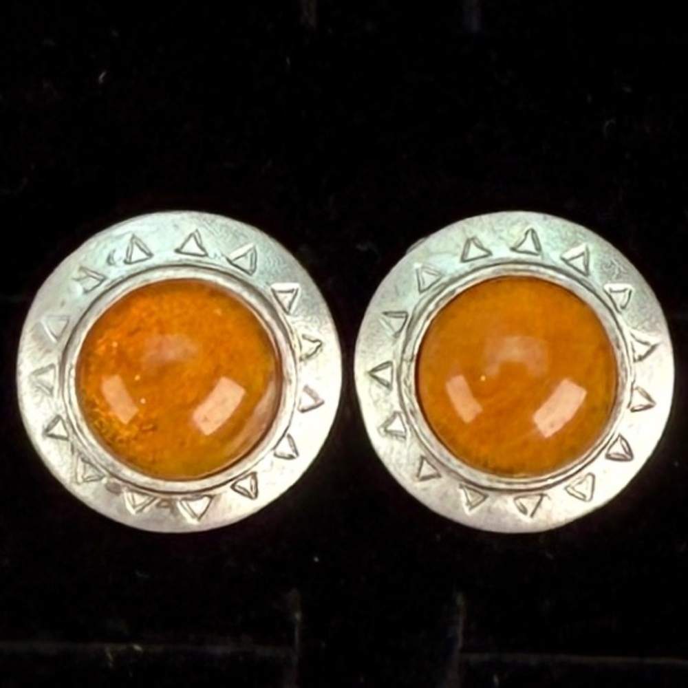 Vintage, brushed silvertone, amber pierced earrings - Picture 4 of 8